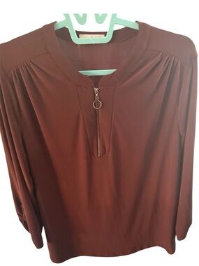 Women’s Brown Long Sleeve Zip-Front Top